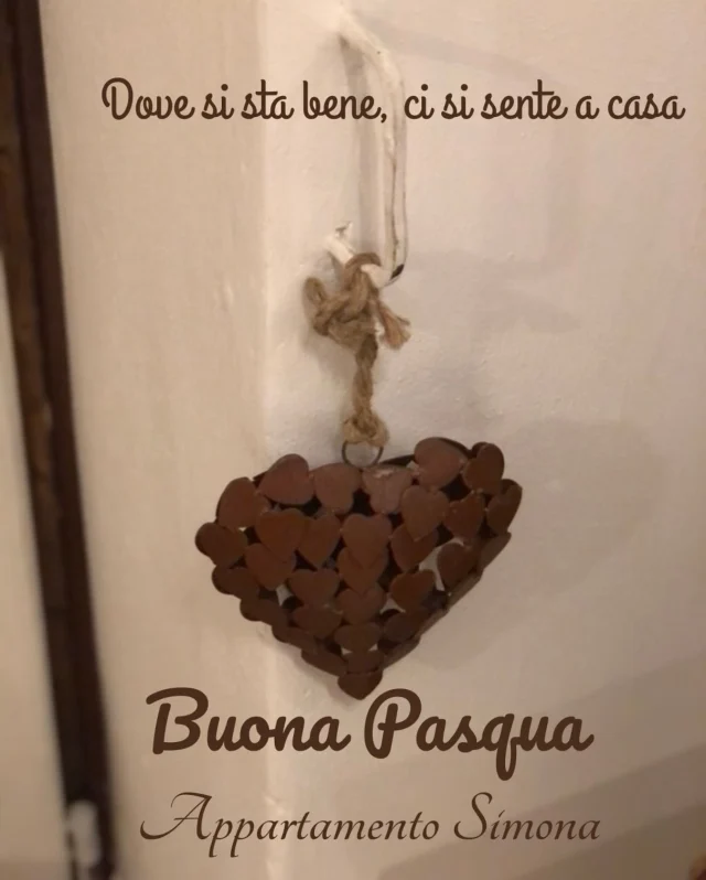 Tanti auguri di serenità e gioia. 🕊️ 
Dove si sta bene, ci si sente a casa. 🤎
Buona Pasqua da Appartamento Simona! 💛

#BuonaPasqua #AppartamentoSimona #Pasqua2025 #sentirsiacasa