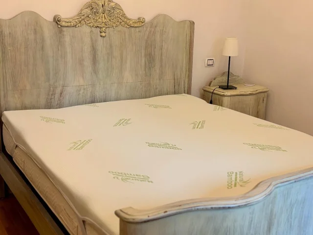 Il comfort è nei dettagli ✨
Un nuovo topper in memory foam rende il nostro letto ancora più soffice, accogliente, come un abbraccio dopo una giornata di natura e relax 💤🌿

Ti aspettiamo a Castiglione dei Pepoli, dove il riposo è parte della vacanza 🌙

📍 Castiglione dei Pepoli
📆 Prenota dirette, Airbnb o Booking

#ospitalitàconilcuore #appartamentosimona #slowtravel #relaxinnatura #vacanzaitaliana #appenninotoscoemiliano